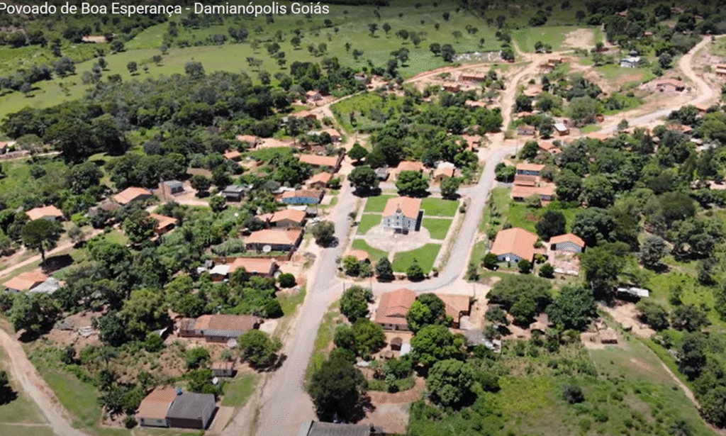 povoad-de-boa-esperanca-em-damianopolis-goias-1-1024x615 Presidente da Câmara de Damianópolis Garante Emenda de R$ 150 mil para Ambulância no Povoado Boa Esperança